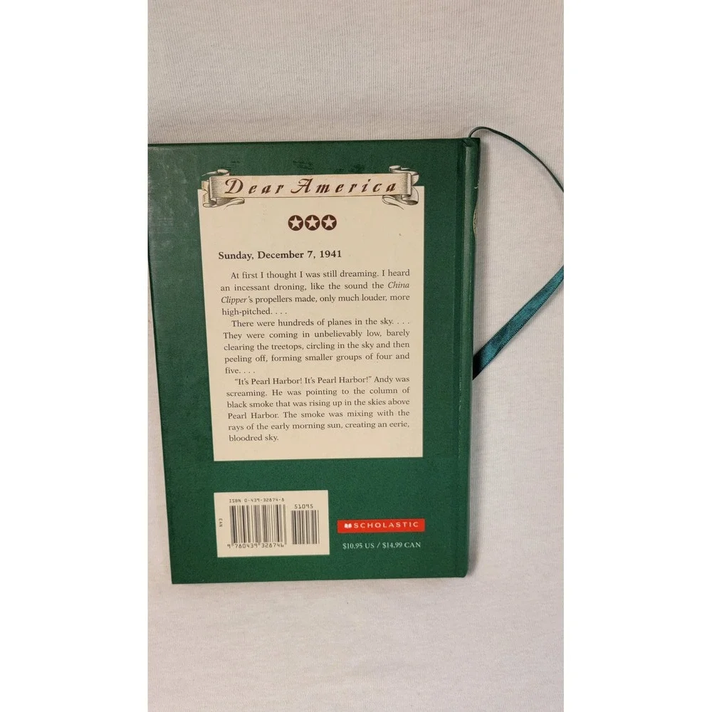Dear America Early Sunday Morning Pearl Harbor Diary Amber Billows Scholastic HC - Picture 2 of 9
